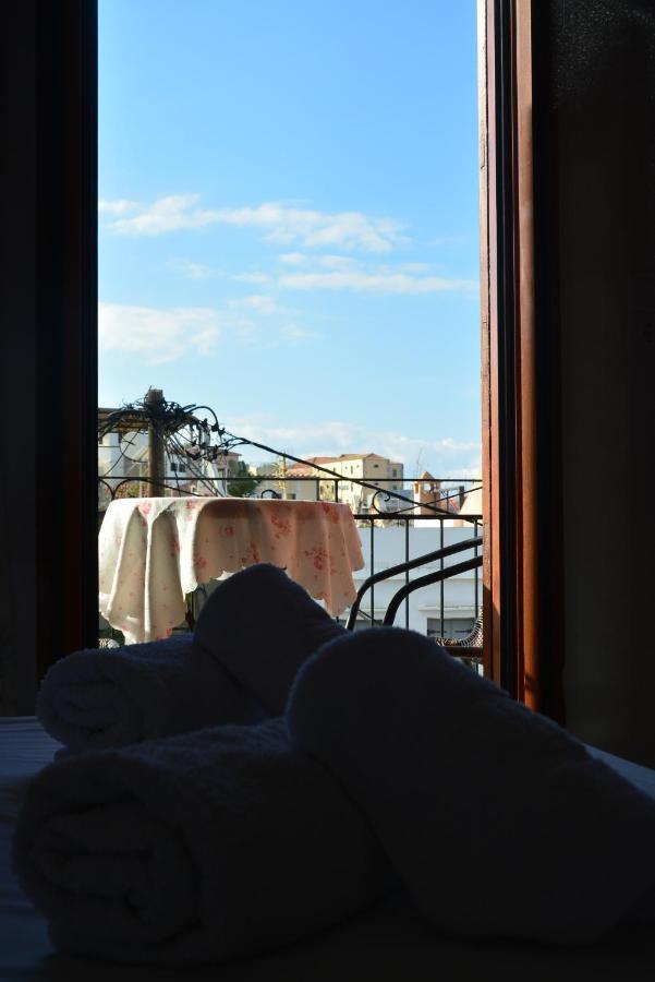 Poseidon Studios Chania Center Bagian luar foto