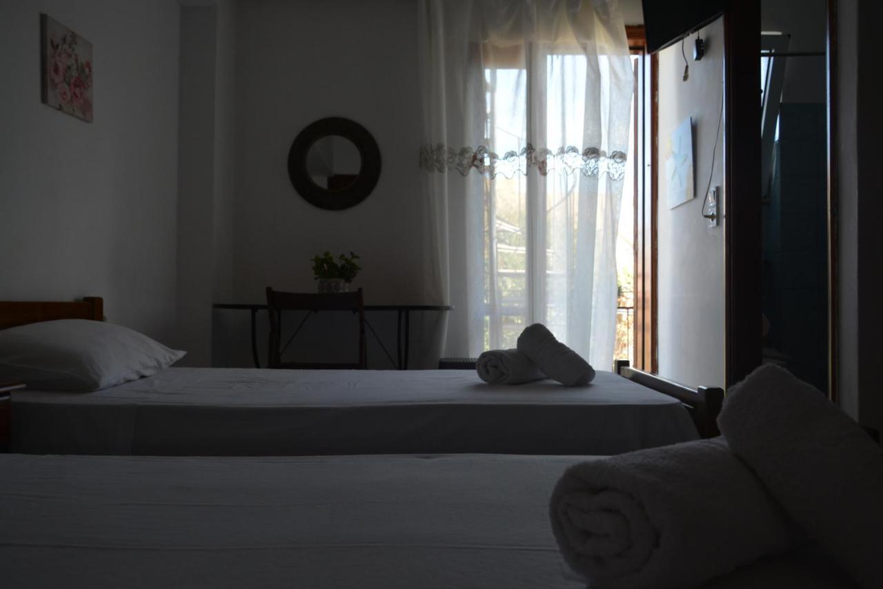 Poseidon Studios Chania Center Bagian luar foto